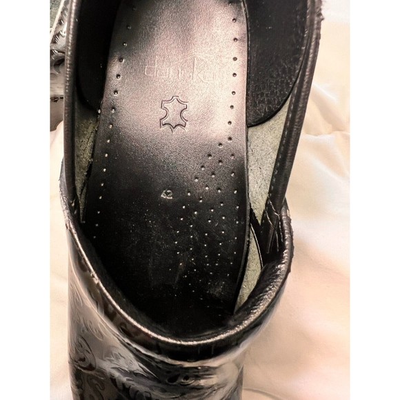 Dansko Womens EU42 Professional Slip On Clog Comfort Black Tooled Patent Leather - Picture 6 of 12